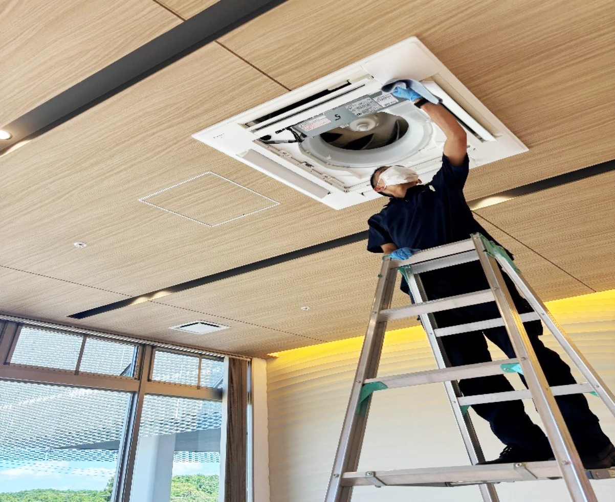 電気工事の作業写真8